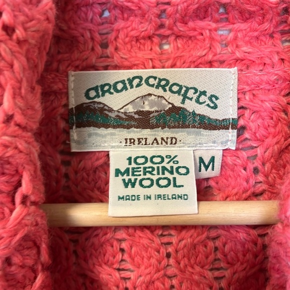 Aran Crafs Pink Knit Cardigan Made in Ireland 100% Merino wool - Picture 3 of 7
